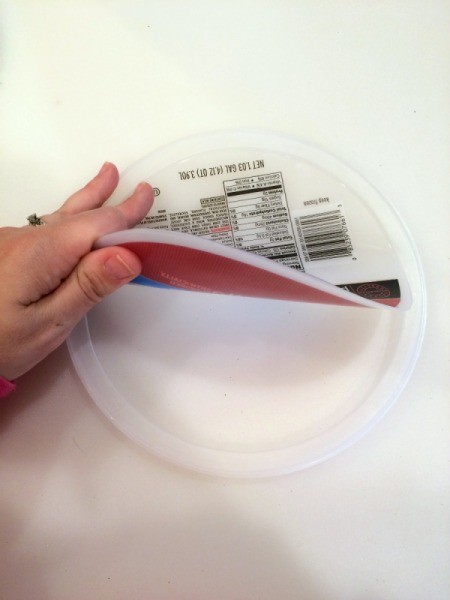 Tuna Can Trick-Or-Treat Bucket