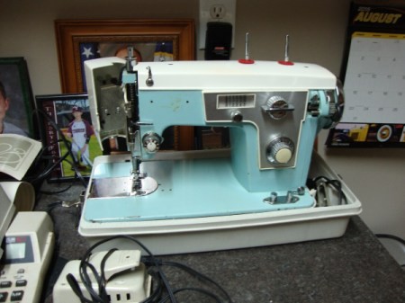 Gritzner sewing machine serial number