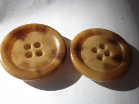 Vintage Cardigan Guard (Sweater Chain)