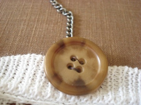 Vintage Cardigan Guard (Sweater Chain)