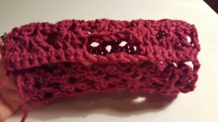 Fan Patterned Fingerless Gloves