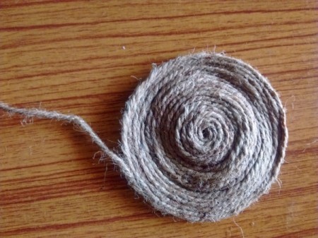 Simple Coir Yarn Coaster