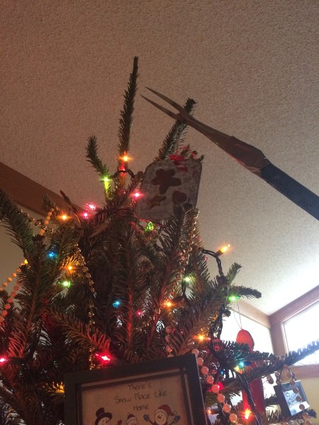 Christmas Tree Ornament Hanger For Hard To Reach Branches