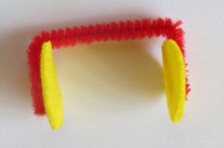 Frosted Pine Cone Snowman Craft