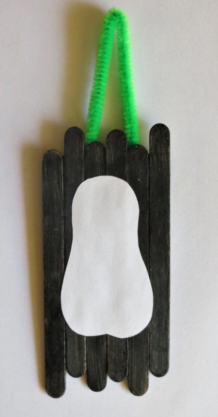 Making a Popsicle Stick Penguin | ThriftyFun