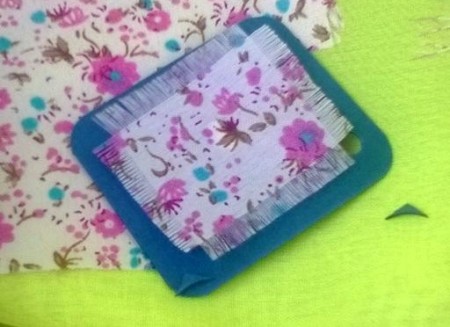 Button and Bow Gift Tag