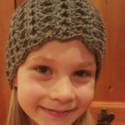 Girl's Fan Patterned Crochet Hat