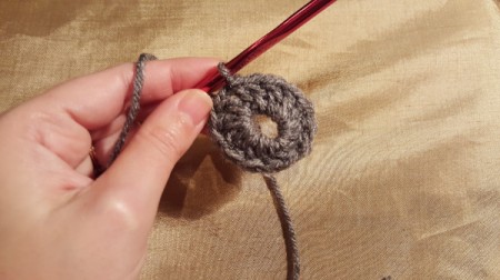 Girl's Fan Patterned Crochet Hat