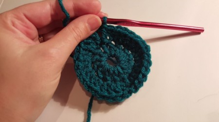 crochet travel bag