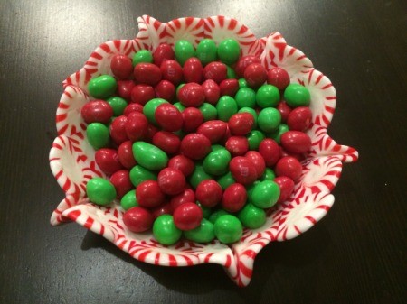 Making a Peppermint Candy Bowl | My Frugal Christmas