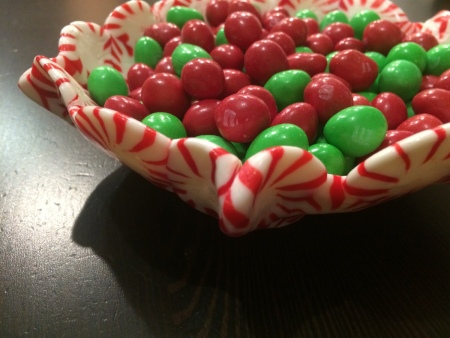 Peppermint Candy Bowls - edge view of larger crimped bowl