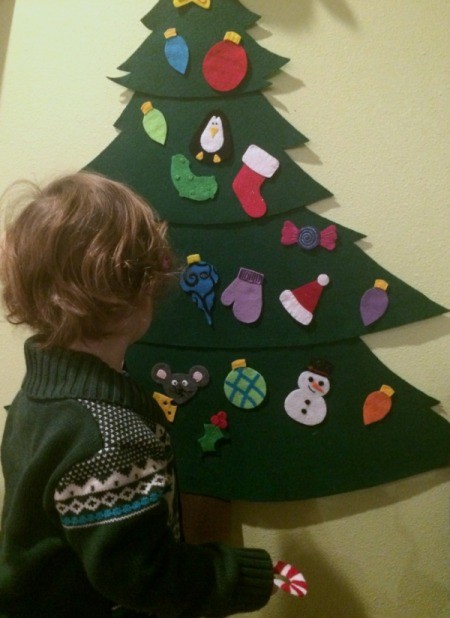 Felt Christmas Tree With Ornaments