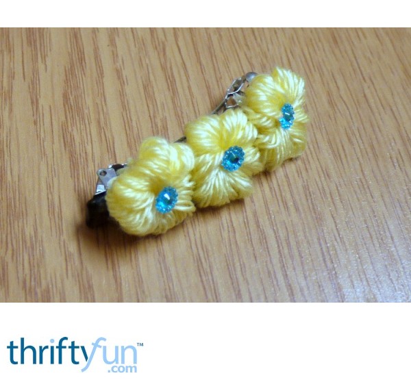 Making a Yarn Flower Hair Clip ThriftyFun