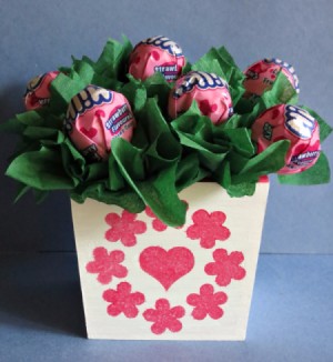 Sweet Lollipop Valentine's Day Arrangement