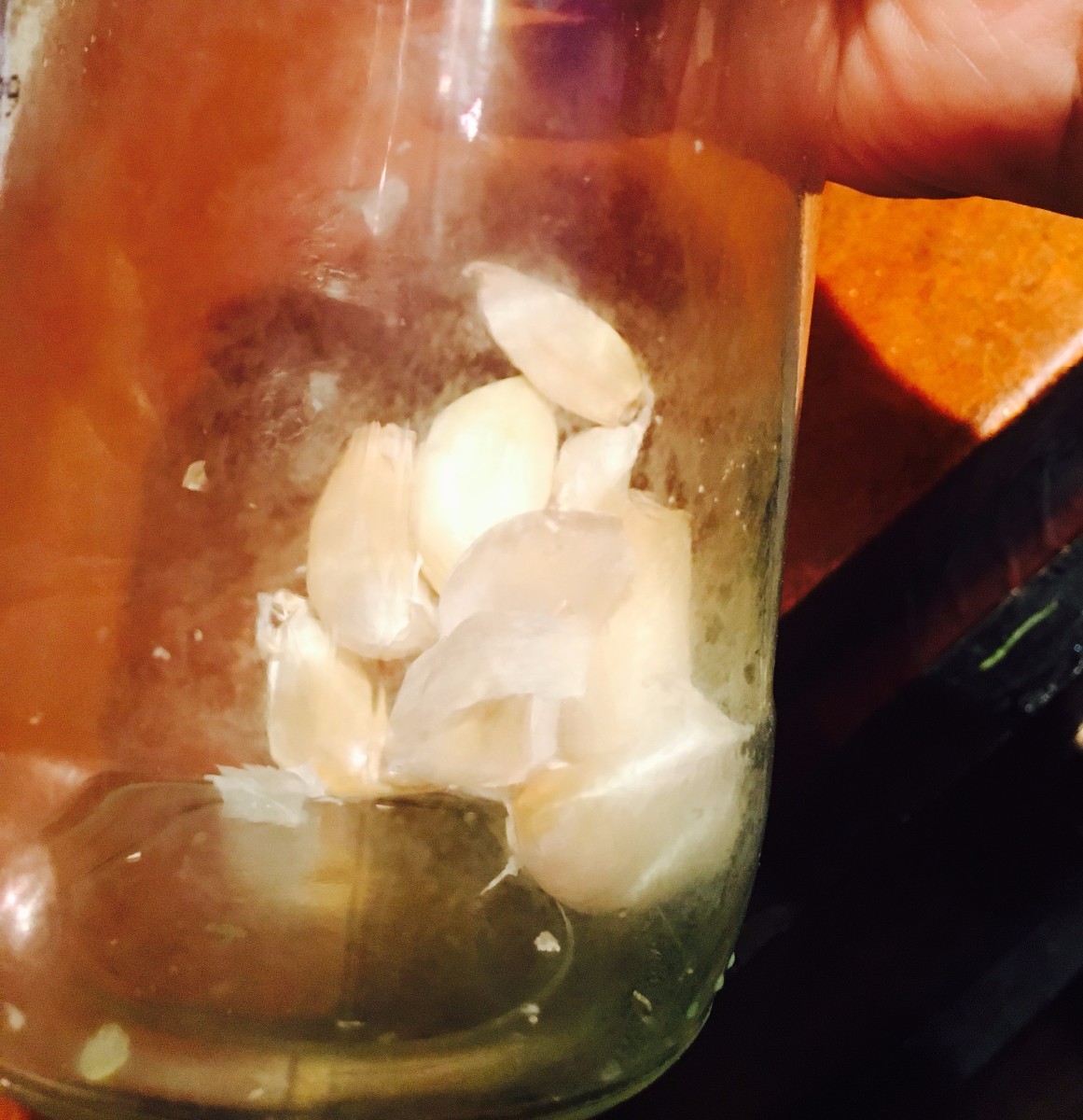 Peeling Garlic | ThriftyFun