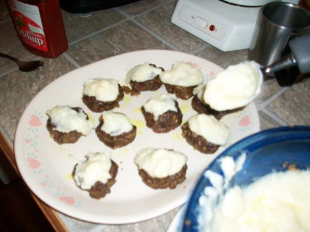 Meatloaf "Cupcakes"
