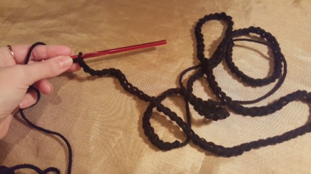 chain stitch for peacock stripe scarf