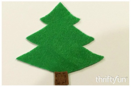 Making a Felt Christmas Tree Ornament