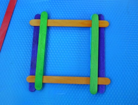 Making a Popsicle Stick Picture Frame | ThriftyFun