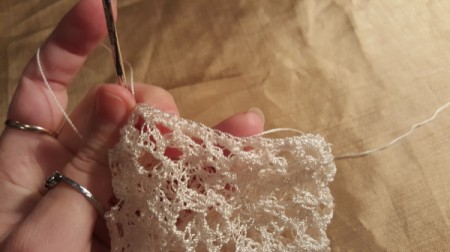 Time For Tea Lace Gloves