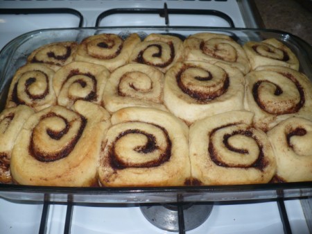 Homemade Cinnamon Rolls in One Hour