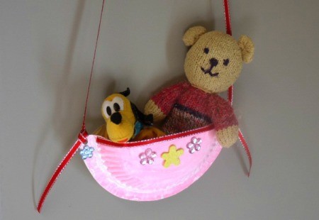 Child's Paper Plate Shoulder Bag
