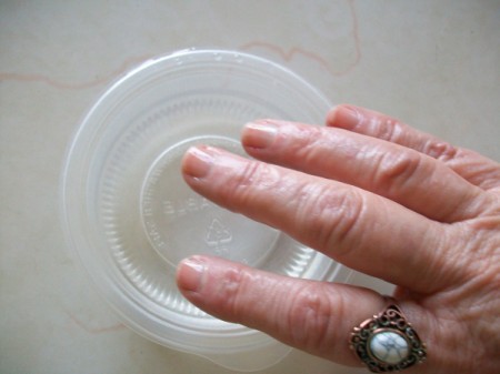 Dry Nails Quickly with Ice Water