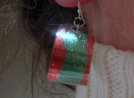 Glitzy Earrings From a Plastic Bottle