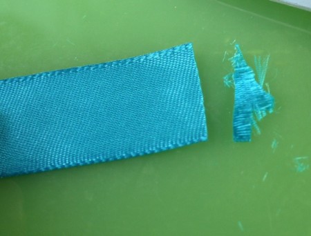 Easy Ribbon Tie for Serviettes (Napkins)