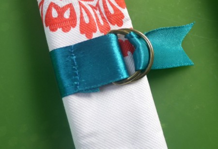 Easy Ribbon Tie for Serviettes (Napkins)