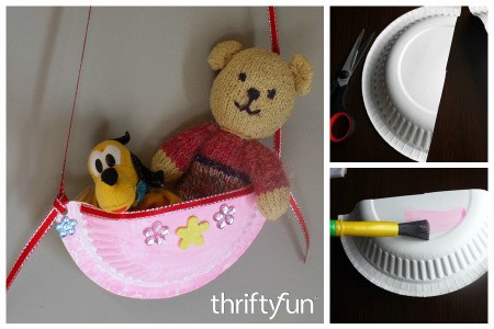 Making a Child's Paper Plate Shoulder Bag