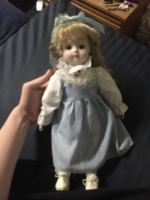 Identifying an Antique Doll