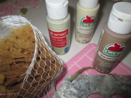 How To Take A Sign And Make It Look Vintage