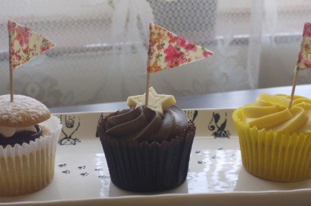 Simple Pennant Cake Topper