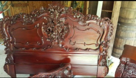 Value of Rococo Style Bedroom Set