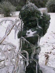 Garden: Stone Angel In Winter