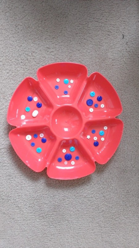 Floral Patriotic Wall Hangings from Serving Trays