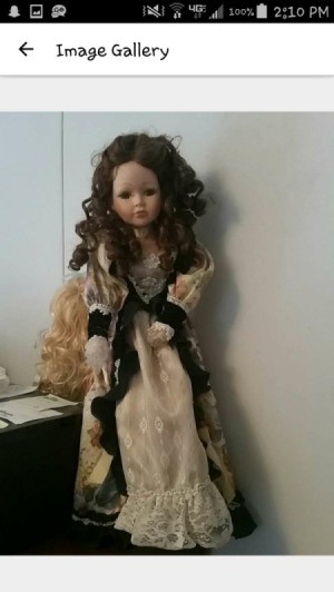 Identifying a Porcelain Doll