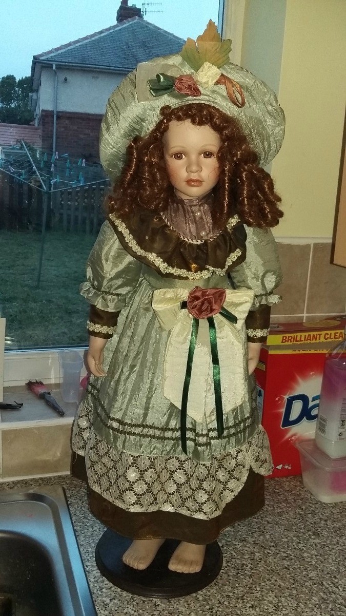 Identifying a Porcelain Doll? ThriftyFun