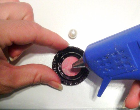 Metal Bottle Cap Oysters with Pearls