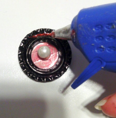 Metal Bottle Cap Oysters with Pearls