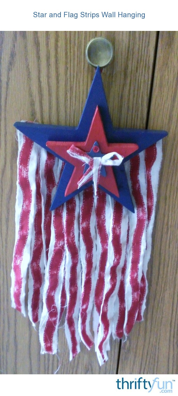 Star and Flag Wall Hanging | ThriftyFun