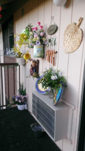 Spiffing up a Balcony for Under $45