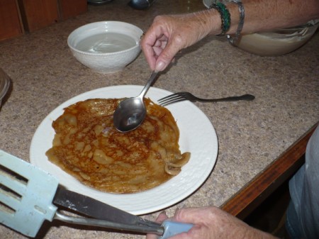 Place crepe on plate.