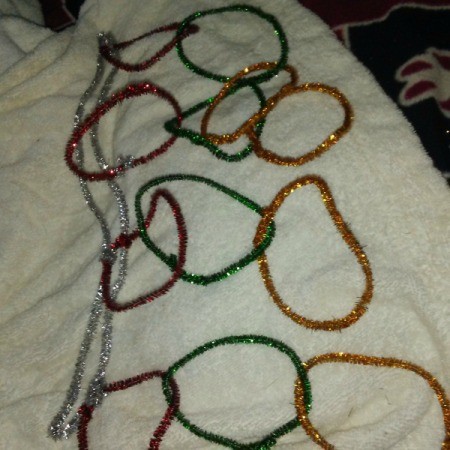 Colored Pipecleaner Sun Catcher Craft