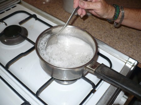 Fluffy White Frosting