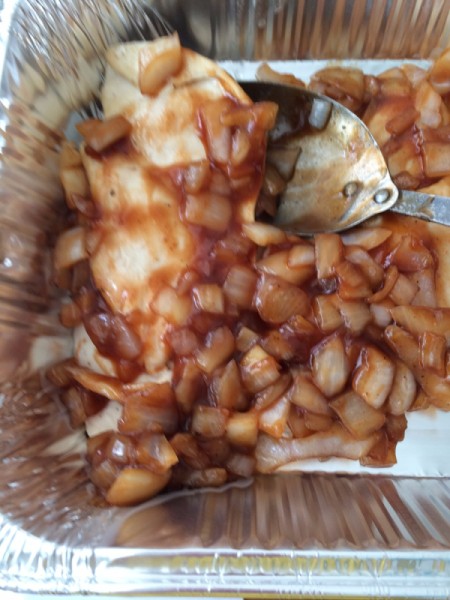 Skillet Chicken with Barbecue Onion