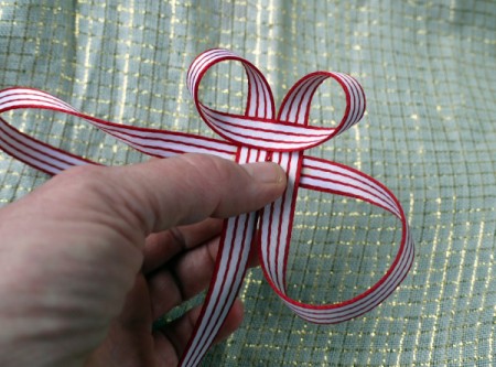Ribbon Brooch