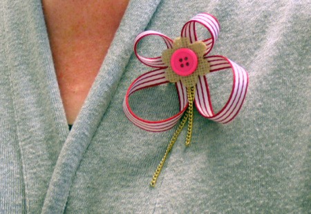 Ribbon Brooch