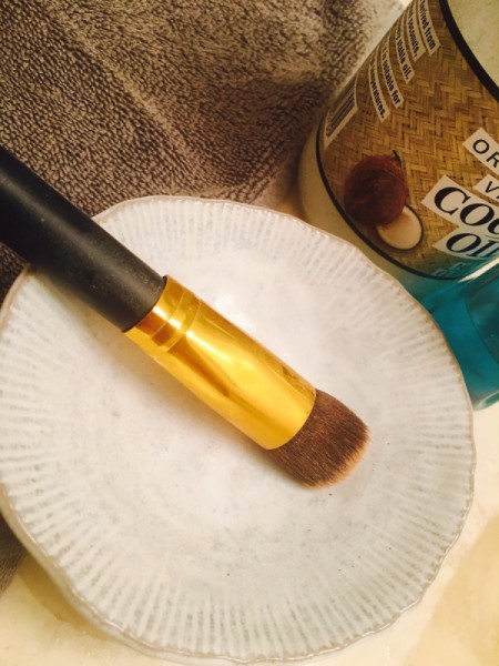 Homemade Makeup Brush Cleaner Solution